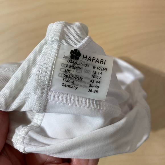 Hapari Paradise Bralette Bikini size Medium (8-10) (AE) - Picture 8 of 9